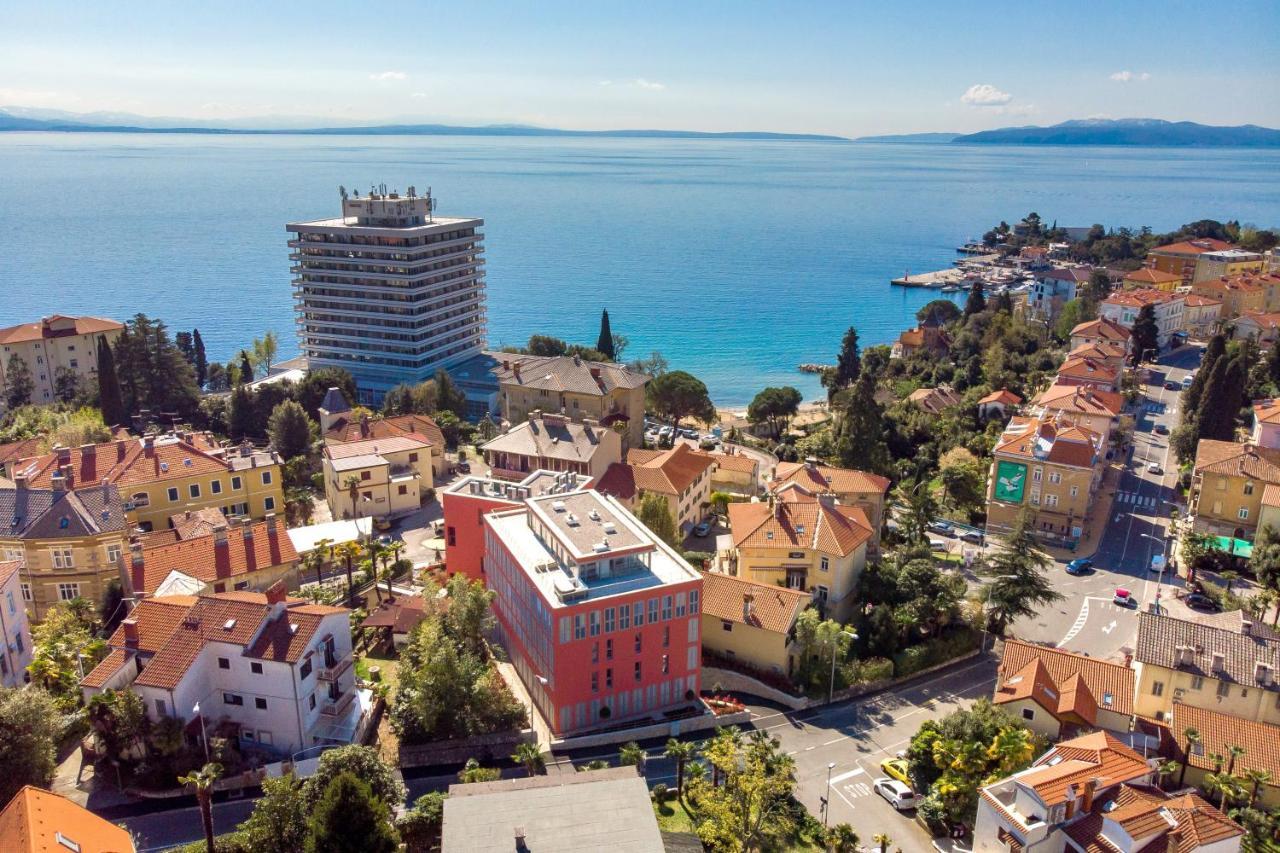 Abau Residence Apartment- 50M To The Sea Abbazia Esterno foto